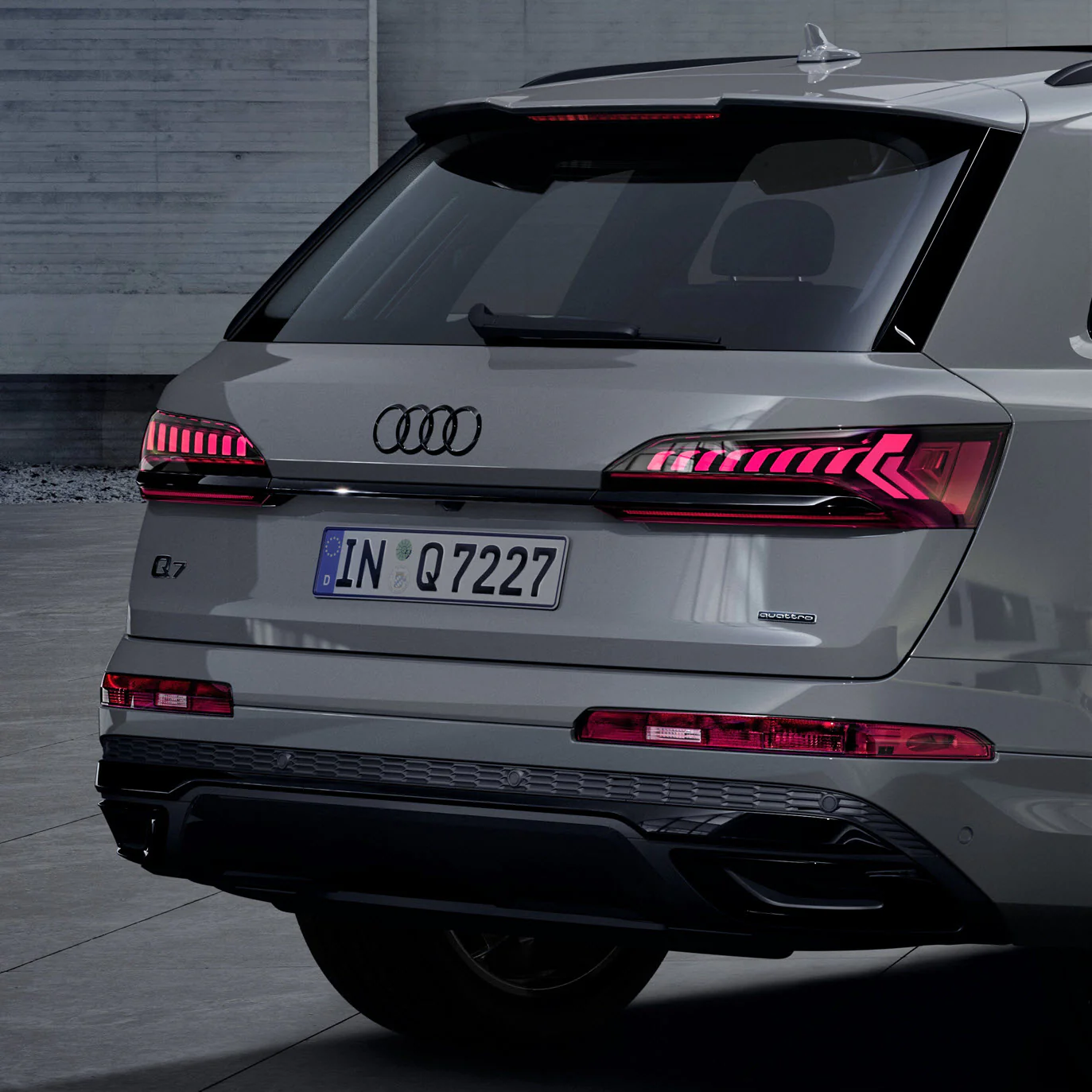 Audi rings, rear. Black, Q7 - Image 2