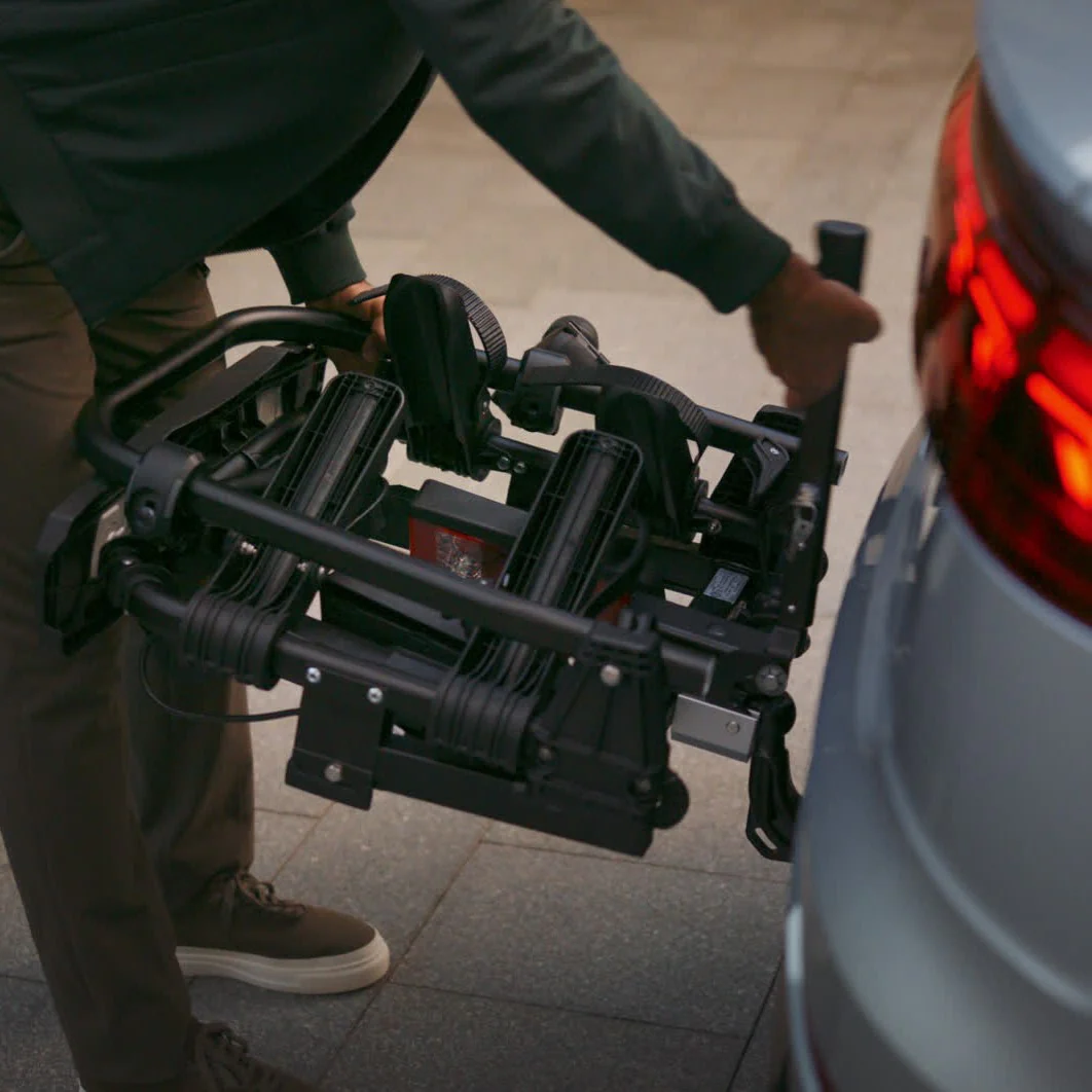 Bicycle carrier - tow bar mount - Image 3