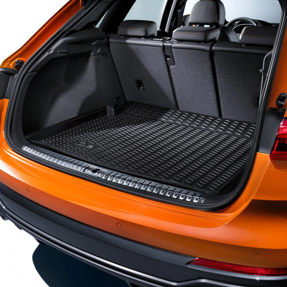 Luggage compartment shell. Q3 Boot Liner
