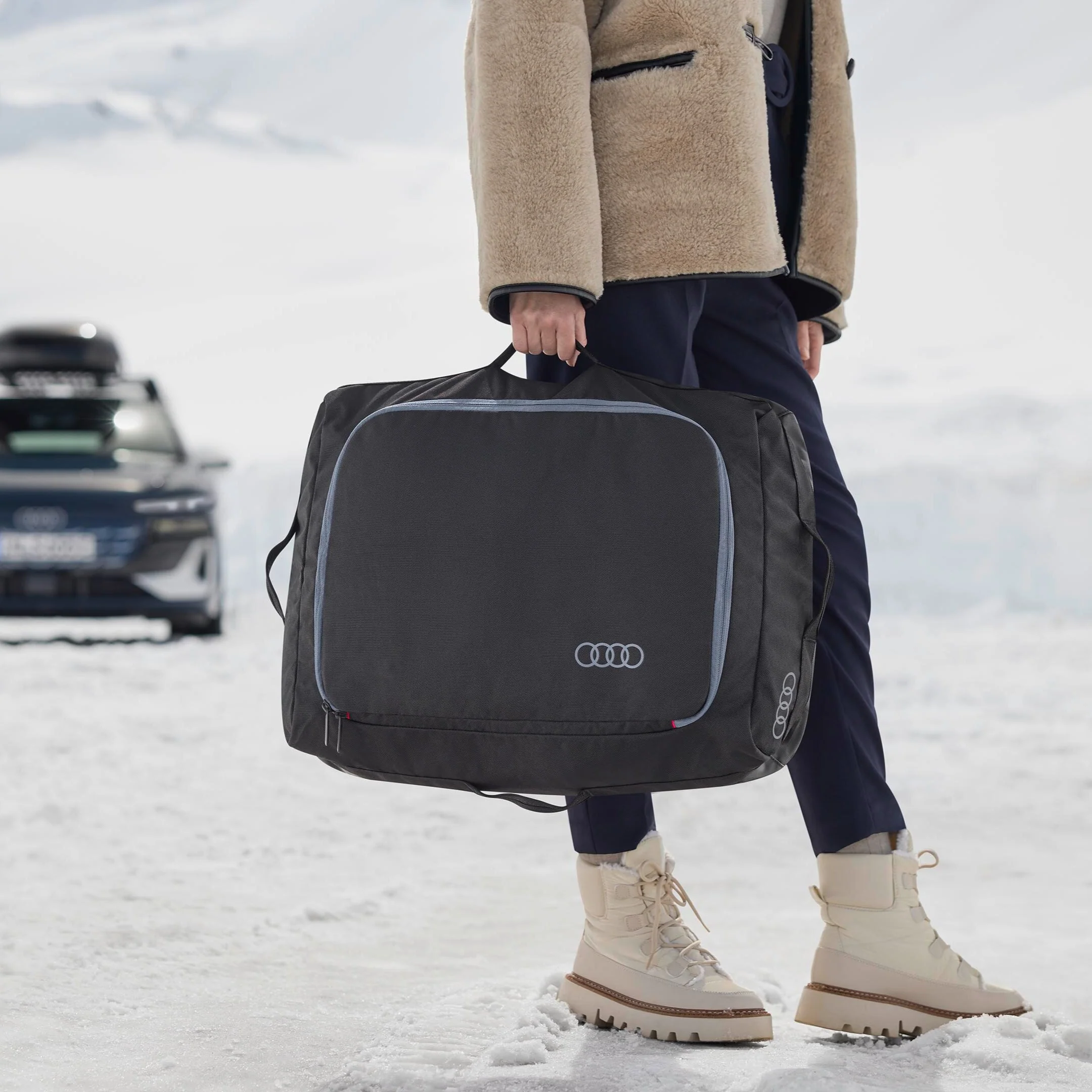 Small Waterproof Travel Bag for Roof Box - Image 5