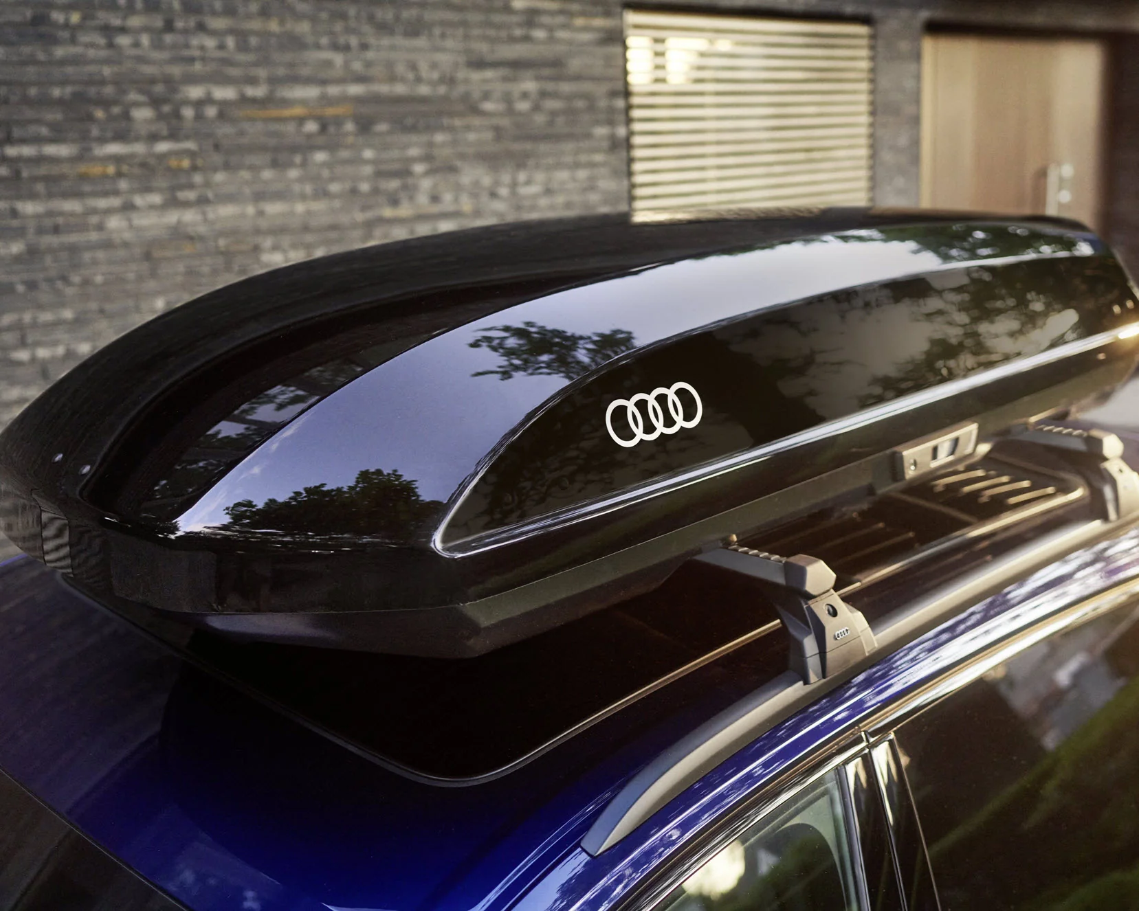 Audi Roof Box. 310L, Brilliant black - Image 4