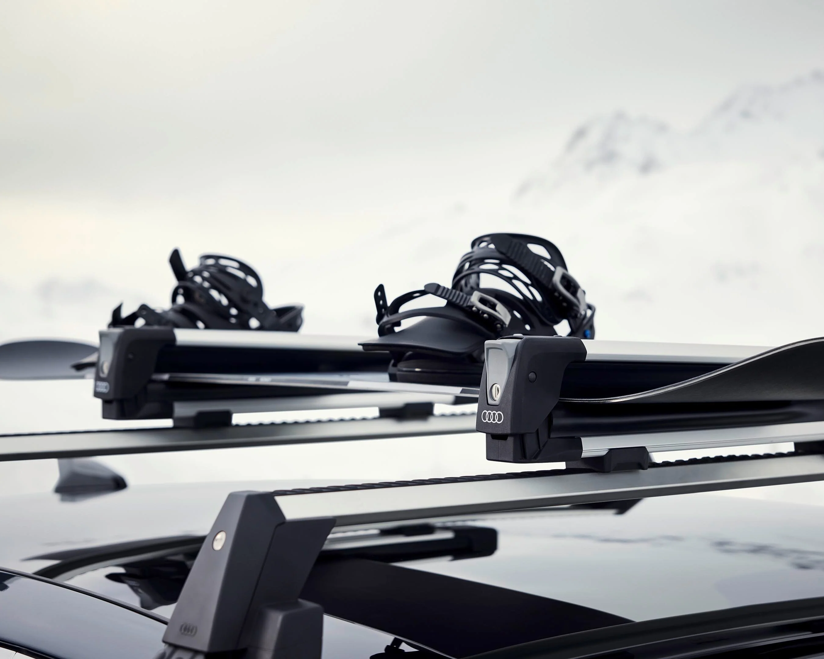 Ski and snowboard rack. 4 pair - Image 3